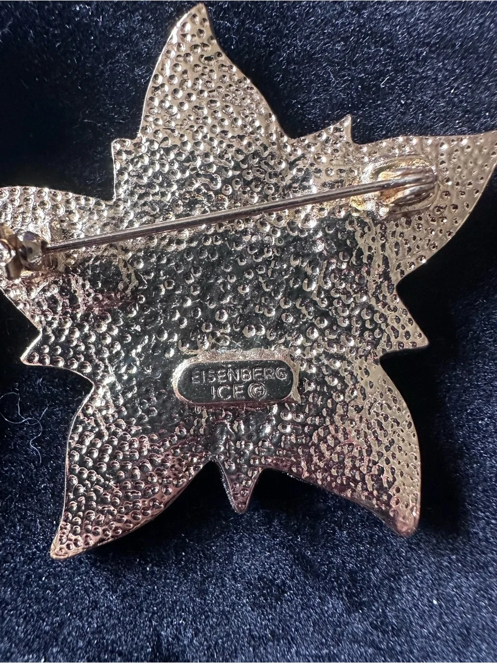 593- Vtge. Eisenberg Ice Poinsettia Brooch brand new on card Red Poinsettia